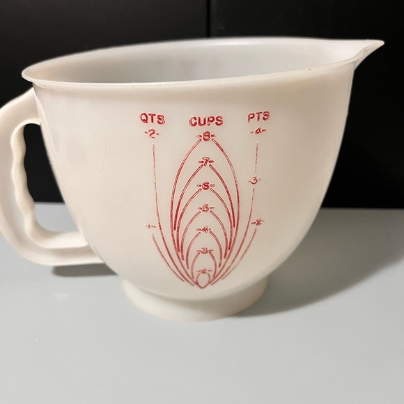 Vintage Tupperware Mix N Store 2 QT Bowl *No Lid* Red Lettering - Picture 4 of 9